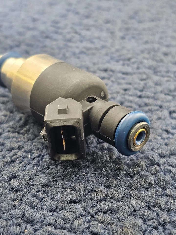 ACDelco 19244620: Fuel Injector Gas For Chevy Olds Cutlass Saturn SW2 SC2 SL2 - Image 4 of 4