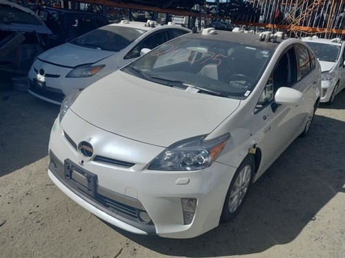 10-15 TOYOTA PRIUS PLUG-IN 1.8L FWD AT REAR TAIL FINISH PANEL - Foto 7 di 12
