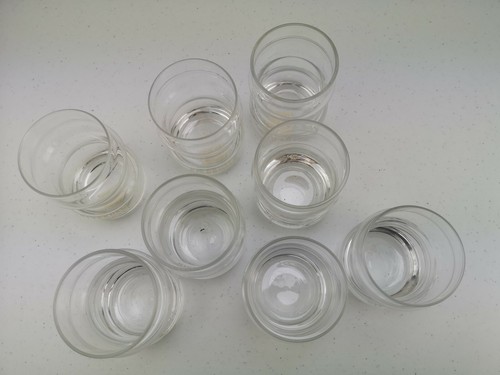 8 RIVERDALE Glas Teelicht Votivkerzenhalter - 10 x 7 cm - sehr guter Zustand - Bild 5 von 5