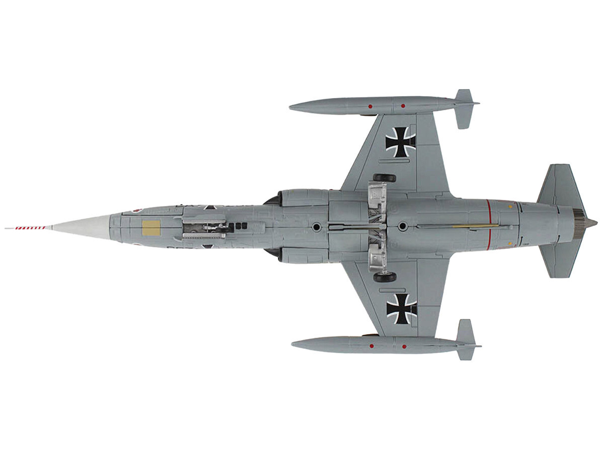 Hobby Master Lockheed RF-104G Starfighter Aircraft