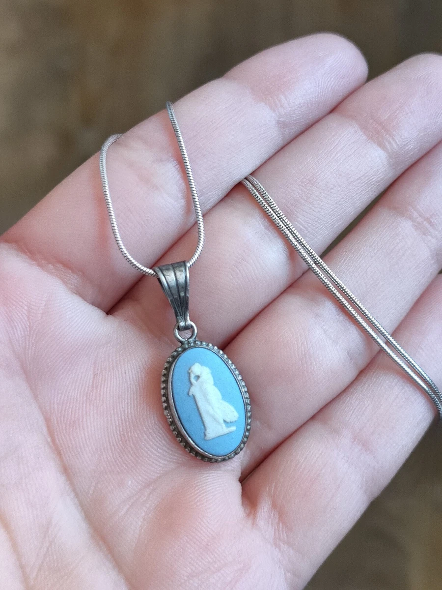 Wedgwood jasperware best sale pendant