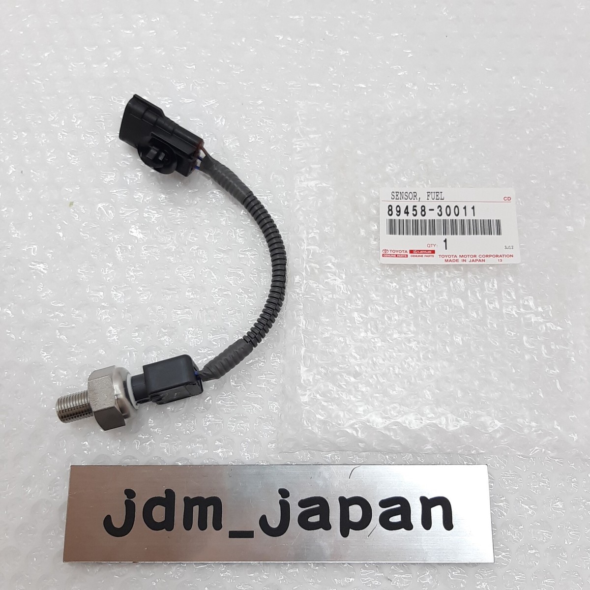 TOYOTA LEXUS 89458-30011 SENSOR, FUEL PRESSUREGENUINE OEM