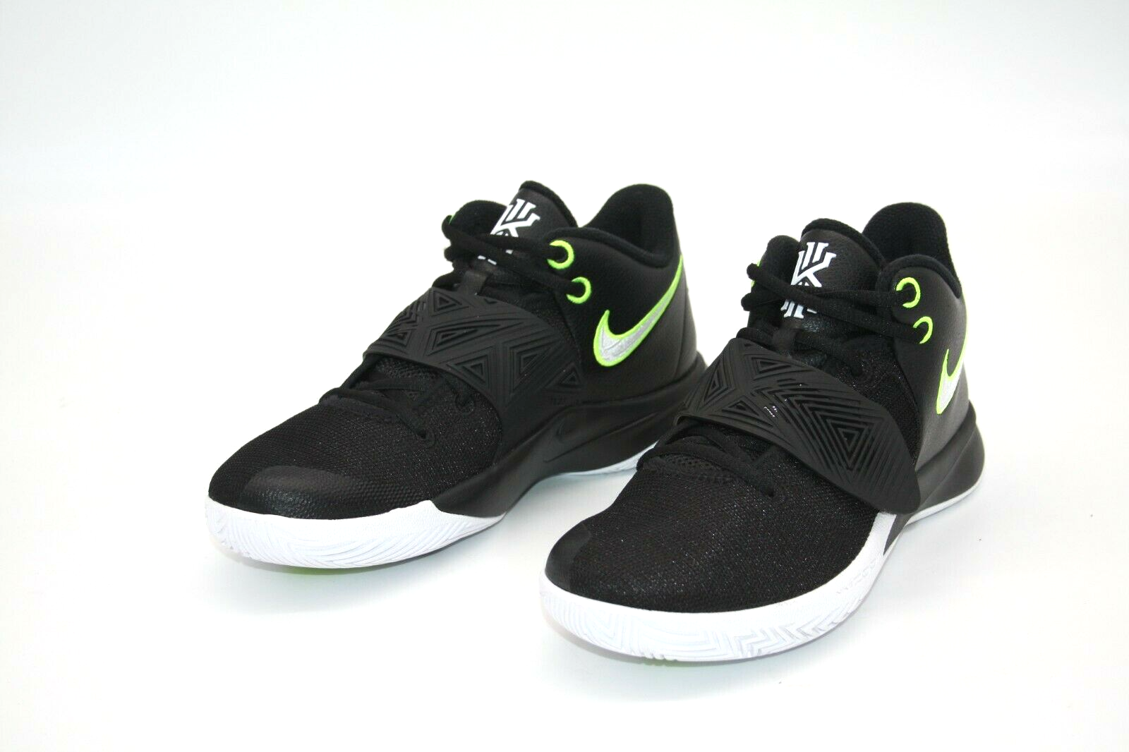 kyrie flytrap 3 black