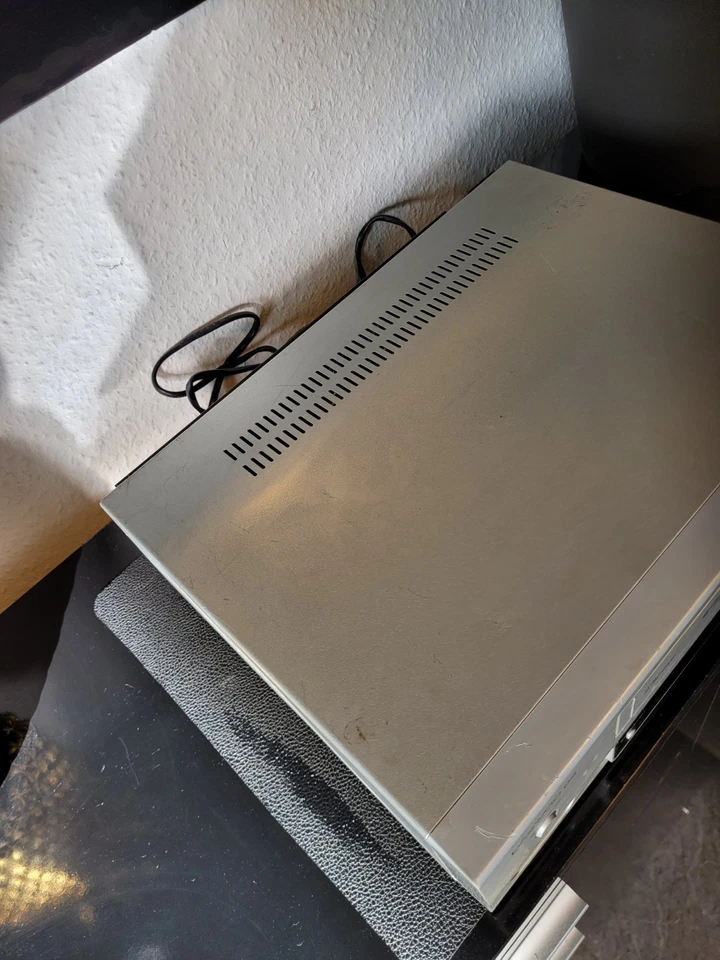 Daewoo SV-737 Videorecorder - Bild 4 von 4