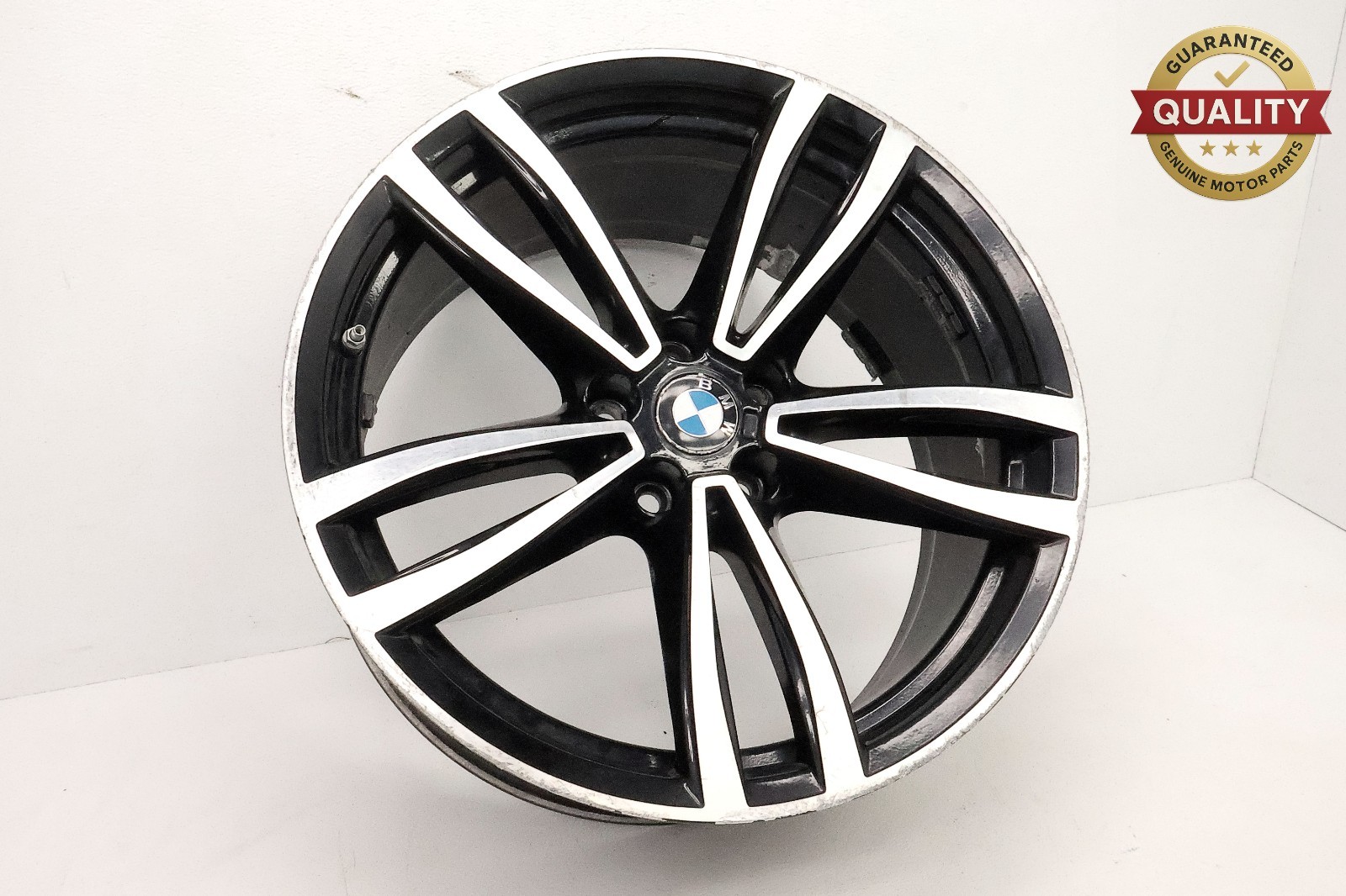 2016-2019 BMW 750i G12 FRONT WHEEL RIM 19" 8.5JX19H2 IS25 & CENTER CAP OEM