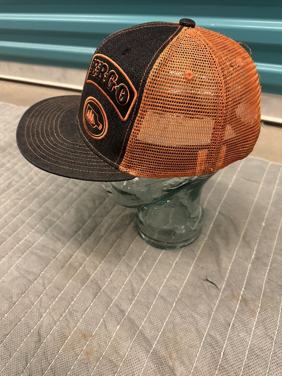 Picture 2 of 4