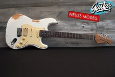 Henry´s Snake II ST-1N Rattle White Relic