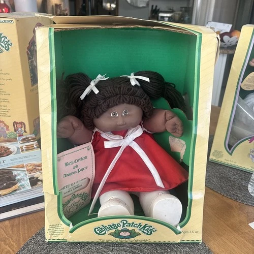 Vintage Coleco 1984 African American Cabbage Patch Doll with Rare  Mail Away Box