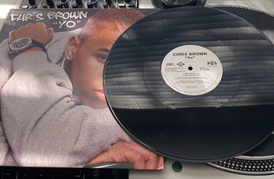 Chris Brown - Yo (Excuse Me Miss) 2006 Press 12'' PROMO In Picture Cover NM/VG+