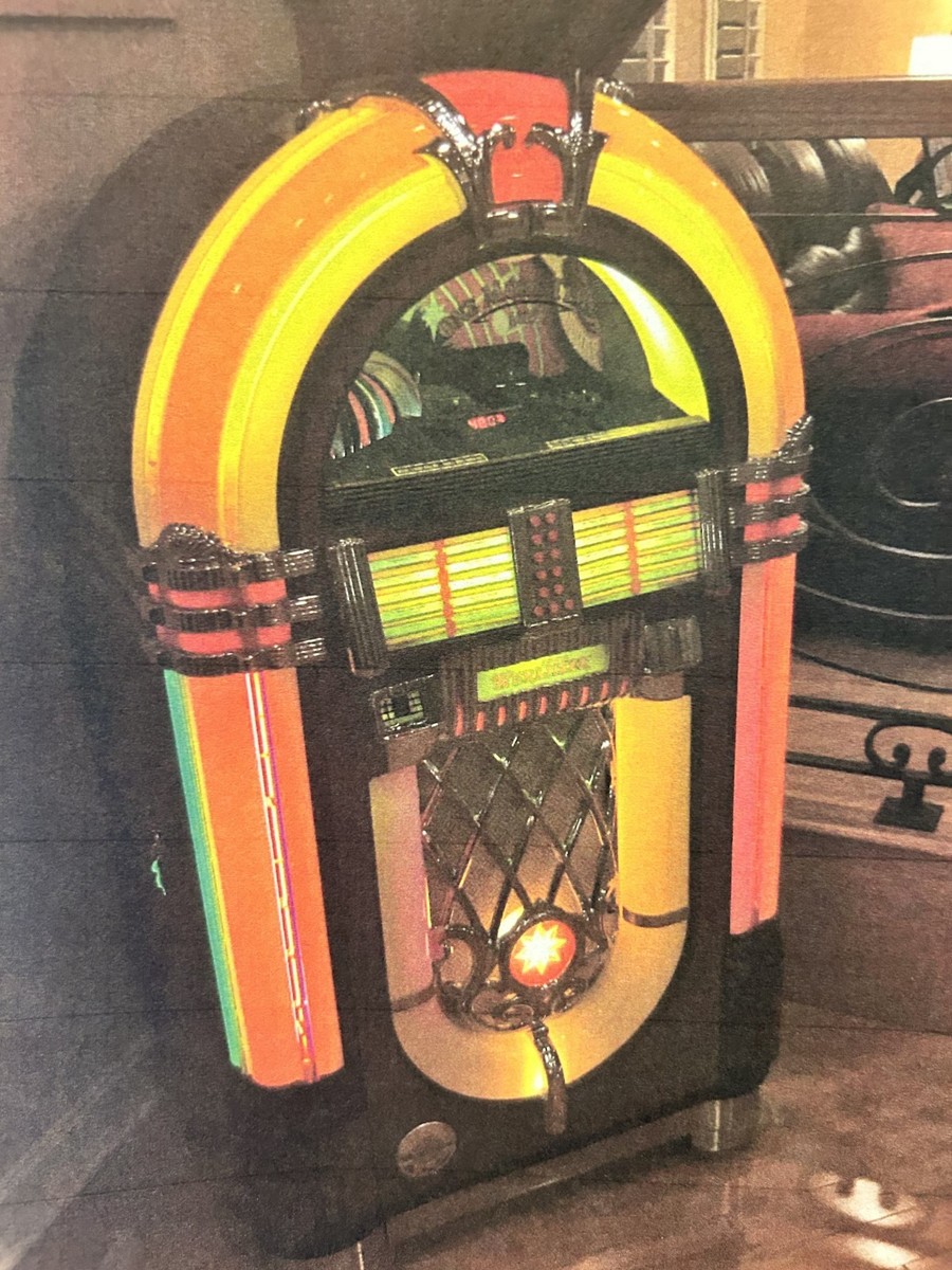 VINTAGE the real Wurlitzer 