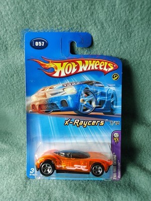 2005 Hot Wheels X-Raycers 7/10 Phastasm orange translucent card #057 MOC blue pk