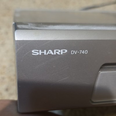 Sharp DV-740U DVD Player DV-740U DTS DVD Media Format Silver 2001 Model