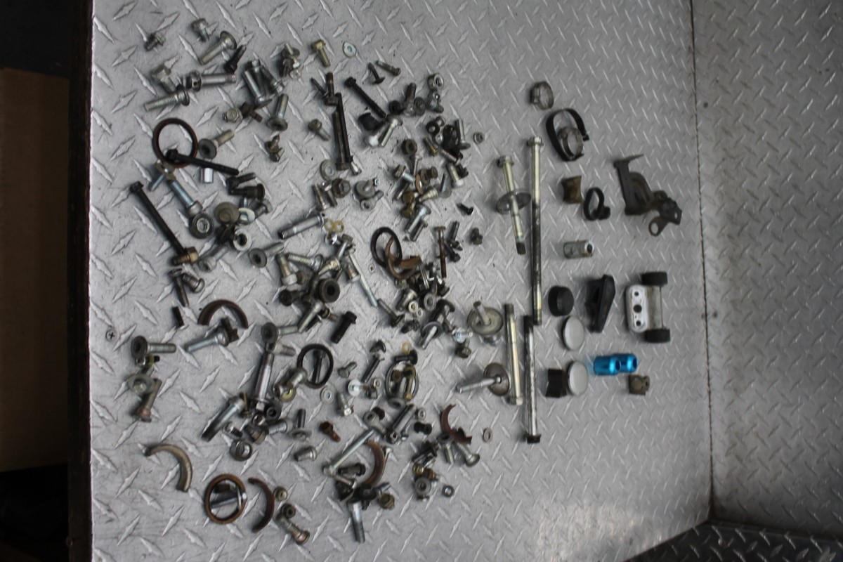 1986 KAWASAKI NINJA 600R ZX600A MISCELLANEOUS BOLTS HARDWARE | eBay