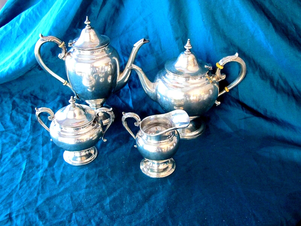 JUEGO DE CAFÉ TÉ 4 PIEZAS PLATA ESTERLINA ABEDUL 61,16 Tr Oz. 1902 gr sin chatarra Foto 2 de 4