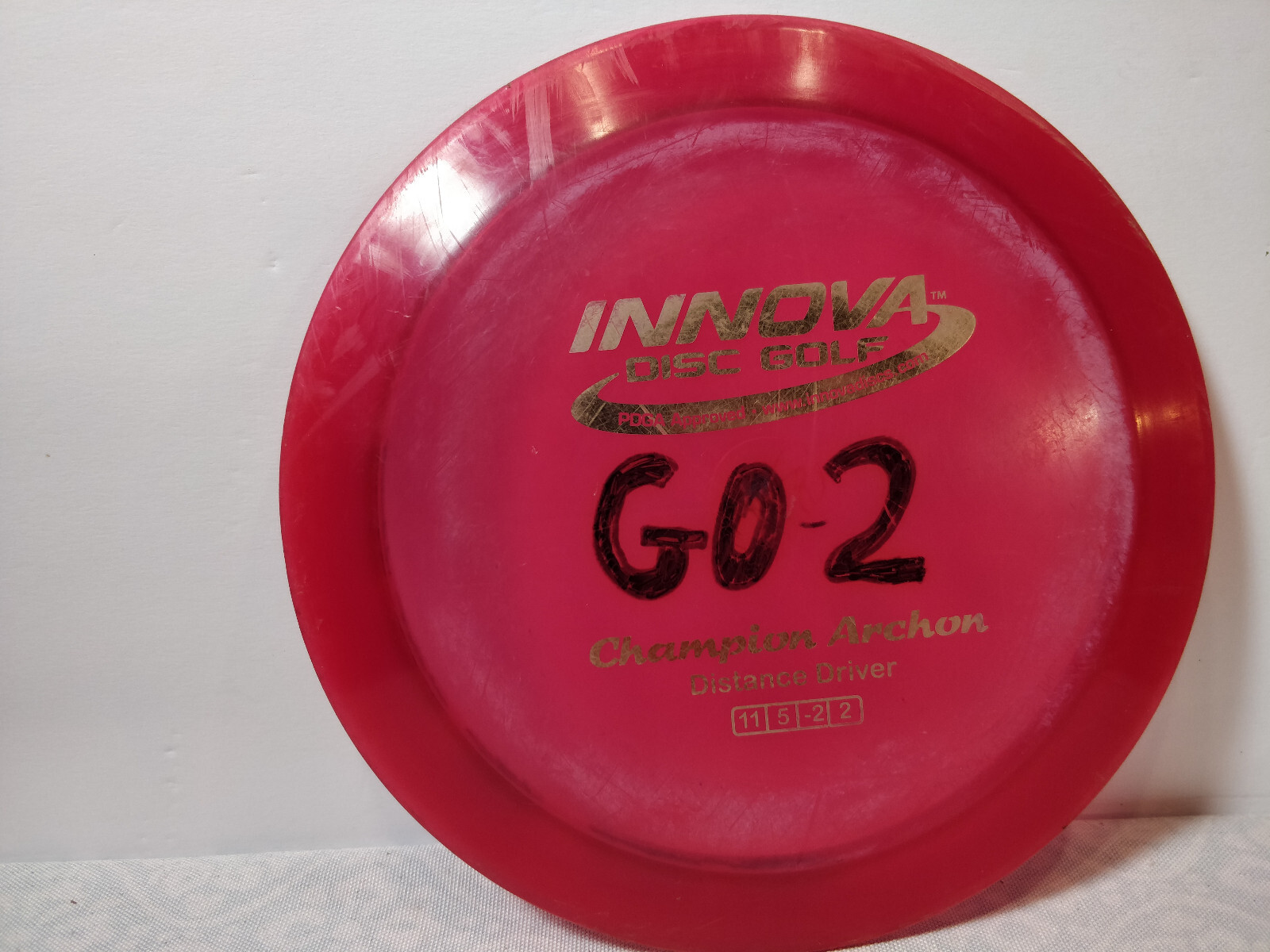 Innova Champion Archon 166 grams disc golf Red