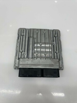 BMW 325i Siemens Engine Control Module 7561684 Se0202 for sale 