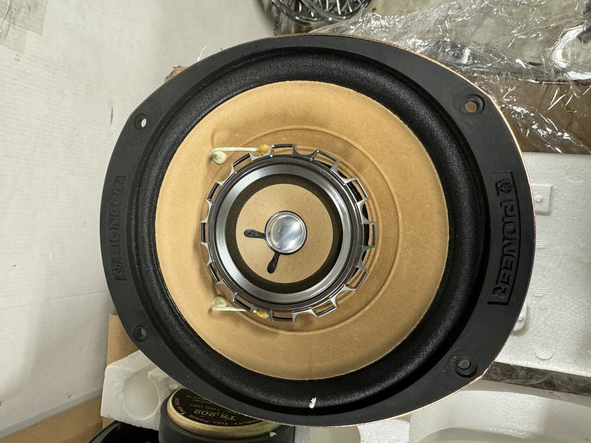 Vintage NOS Pioneer Ts 202 NIB TS-202 Speakers 20cm RARE set