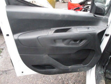 2023 CITROEN BERLINGO MK3 NSF PASSENGERS FRONT LEFT DOOR CARD
