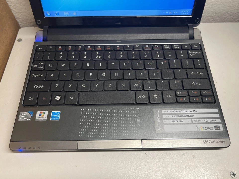 Gateway LT2104u Win 7 上网本笔记本电脑 10.1 英寸 250GB 硬盘 2GB Ram 英特尔 Atom N450 — 第 2/4 张图片
