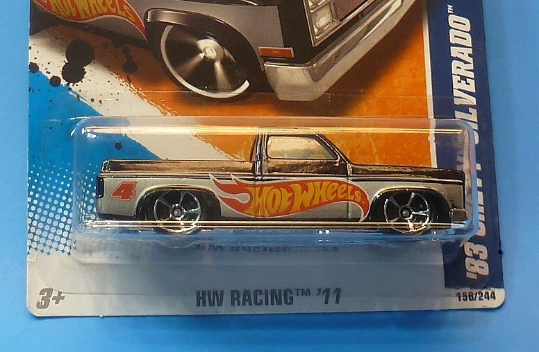 Hot Wheels negro 83 Chevy Silverado Walmart exclusivo 2011 carreras muy buen estado 1/64 Foto 2 de 4