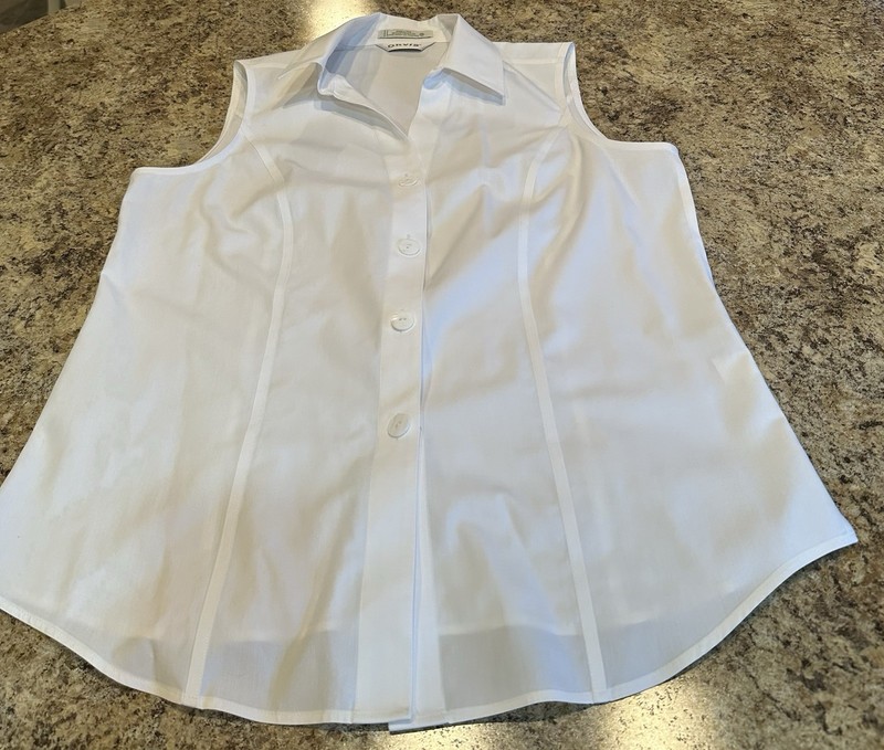Orvis Women's White Sleeveless Button Cotton Blouse Size 12