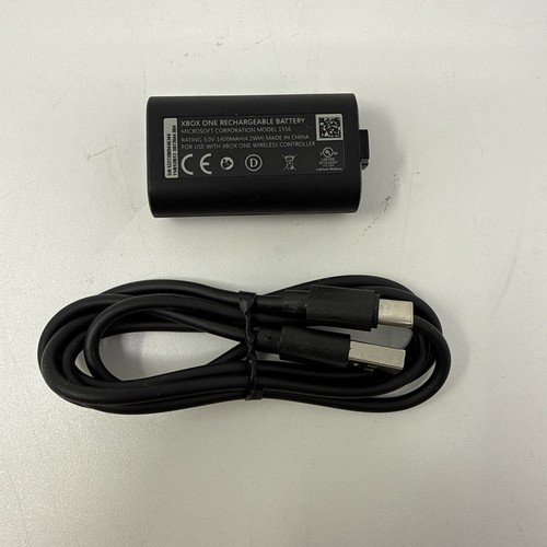 OEM Tested Xbox One Series S X Rechargeable Battery Pack 1556 With USB-C Cable