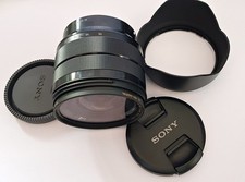 SONY E 10-18mm F/4 OSS SEL1018 Lens Original Box Mint w B W Filter 