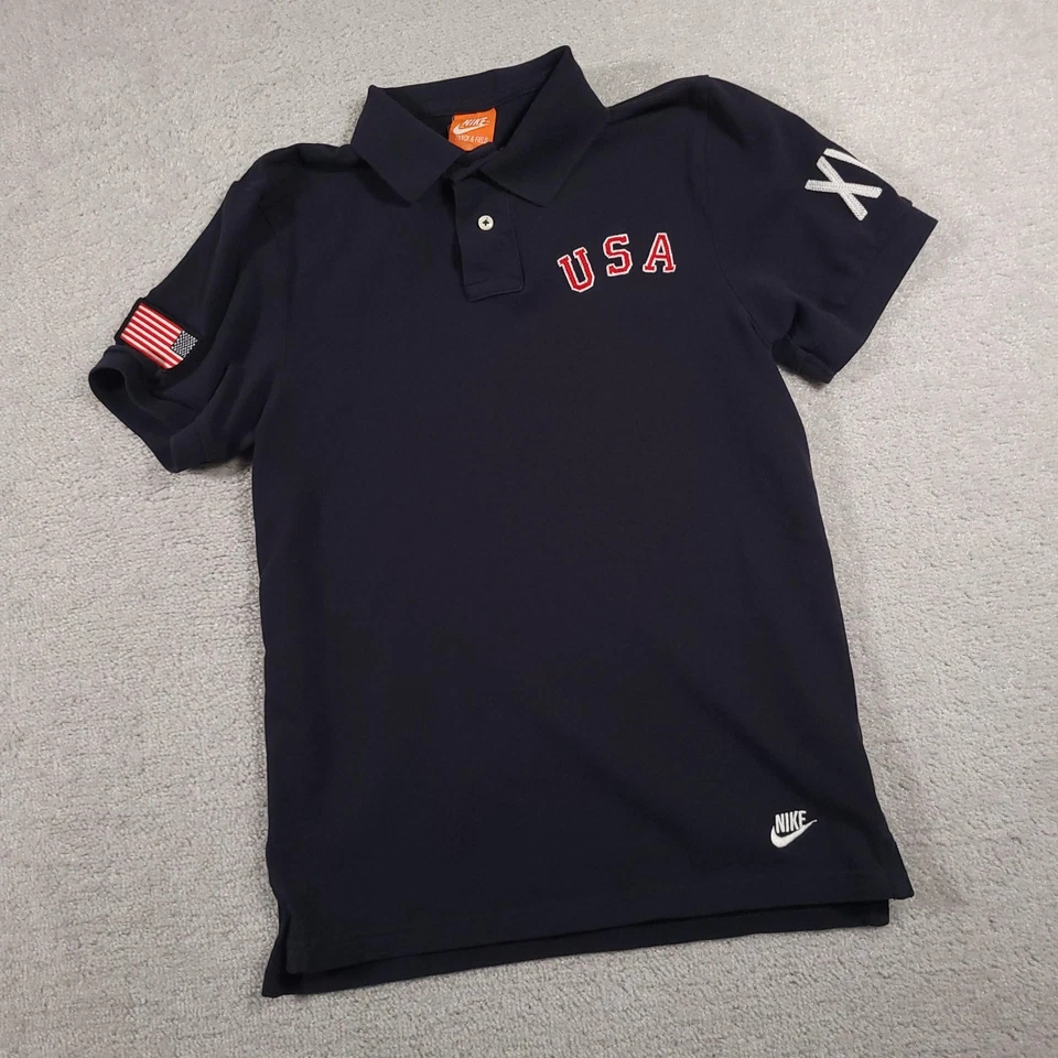 Camisa Polo EE. UU. Para Hombres Pequeña Nike Atletismo Bandera Americana XVIII Juegos Olímpicos Foto 2 de 4