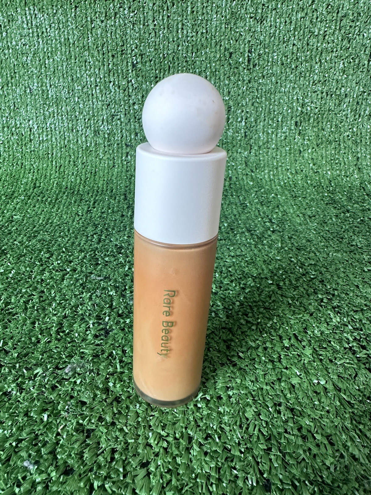 Rare Beauty By Selena Gomez Liquid Touch Weightless Foundation