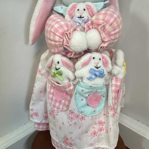 Mama Bonnets Babies 4 Bunny Pink Dress Babies Pouch Fabric Plush - Picture 3 of 5