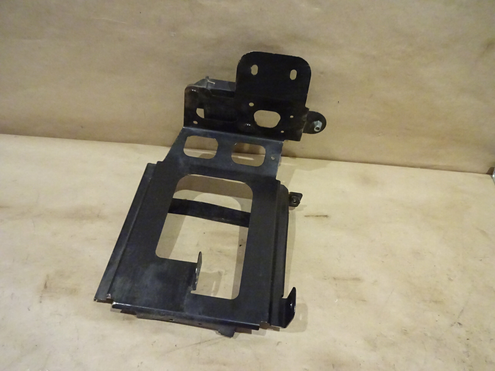 Ferrari California - RH Engine ECU Bracket With TPMS Direct Trigger P/N 239998