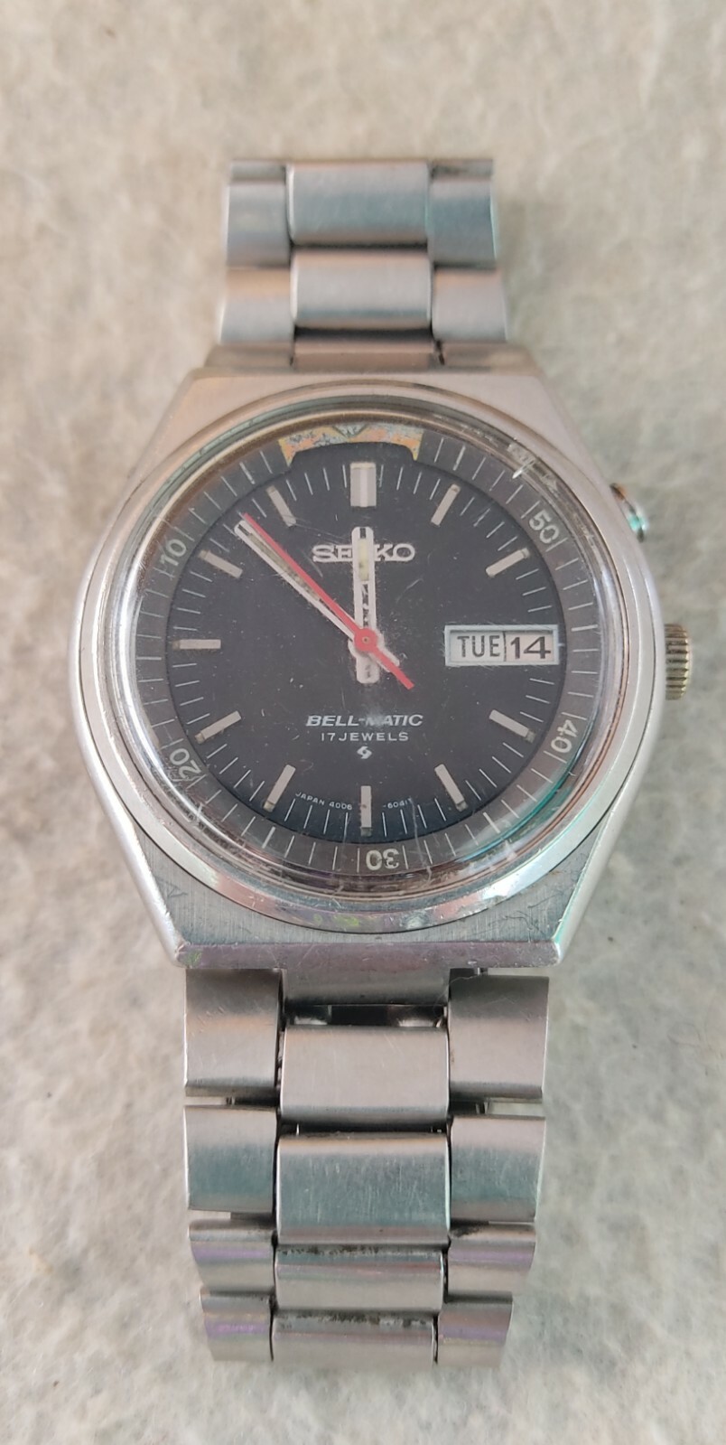 automatic watch with alarm