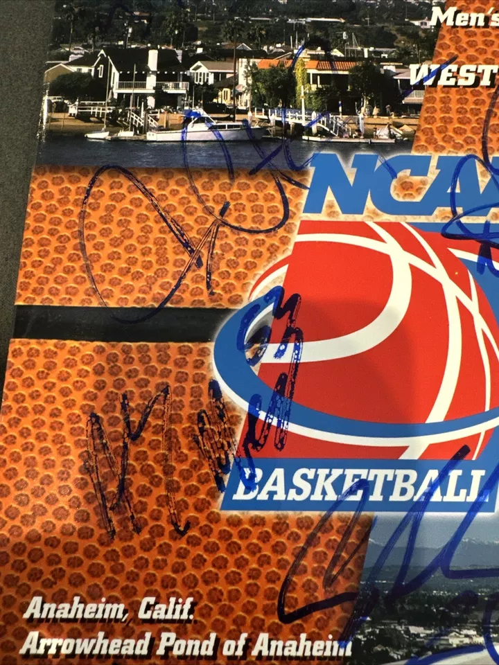 Duke Blue Devils Basketball 2003 NCAA Tournament West Regional Signed Program - Image 3 of 4