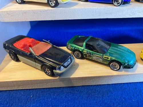 Depósito de chatarra de coche de juguete: 12 Hot Wheels usados, muy buen a buen estado/TC-6 - Imagen 6 de 7