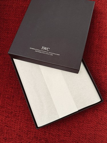 IWC Leather Notebook Journals Black, B5 Size 22.5*19 cm, 70 pages, Refillable - Picture 4 of 10
