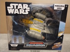S09 0235 Star Wars Micro Galaxy Squadron Razor Crest Starship
