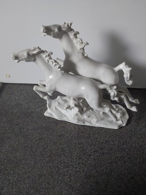 SCHAUBACH KUNST Galoppierende Pferde 1169 Art deco Figur Kurt Steiner 