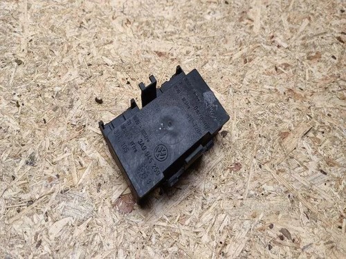 VW PASSAT B3/B4 3A2, 35I Rücklichtkontakte 3A9945259 1.90 Diesel 66kw 27162510