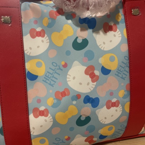 HELLO KITTY WATERMELON RED WITH PASTEL BLUE DUFFLE BAG WITH WHEELS - Picture 10 of 10