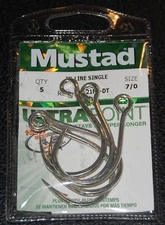 5 Pack Mustad 10121NPDT-70 Kaiju Inline Circle Hooks Size 7/0 In Line 7X Strong