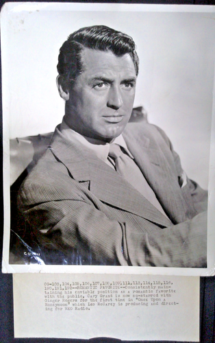 1940's Lot Promotional Old Hollywood Photo Lucille Ball Cary Grant Laraine Day - Picture 4 of 8