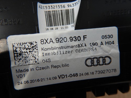Kombiinstrument AUDI A1 8X Tacho 1,4 TDI 8XA920930F Original - Picture 3 of 3