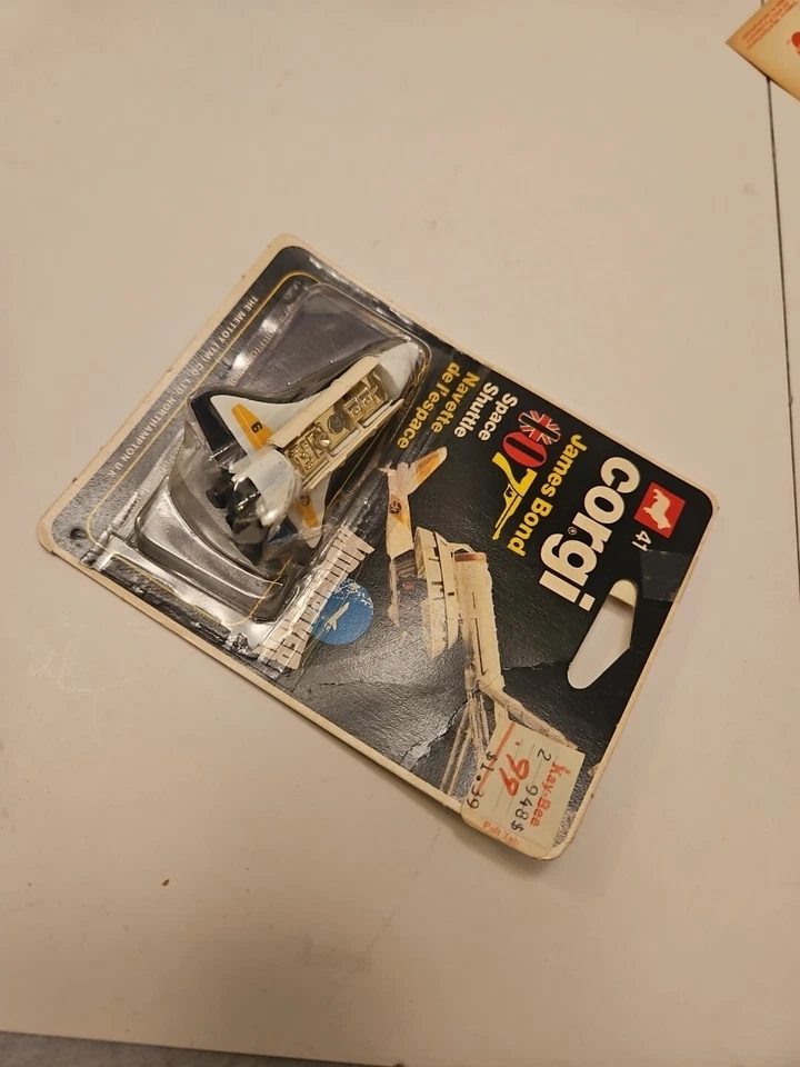 1979 CORGI JUNIORS No. 41 JAMES BOND MOONRAKER SPACE SHUTTLE  - Image 2 of 3