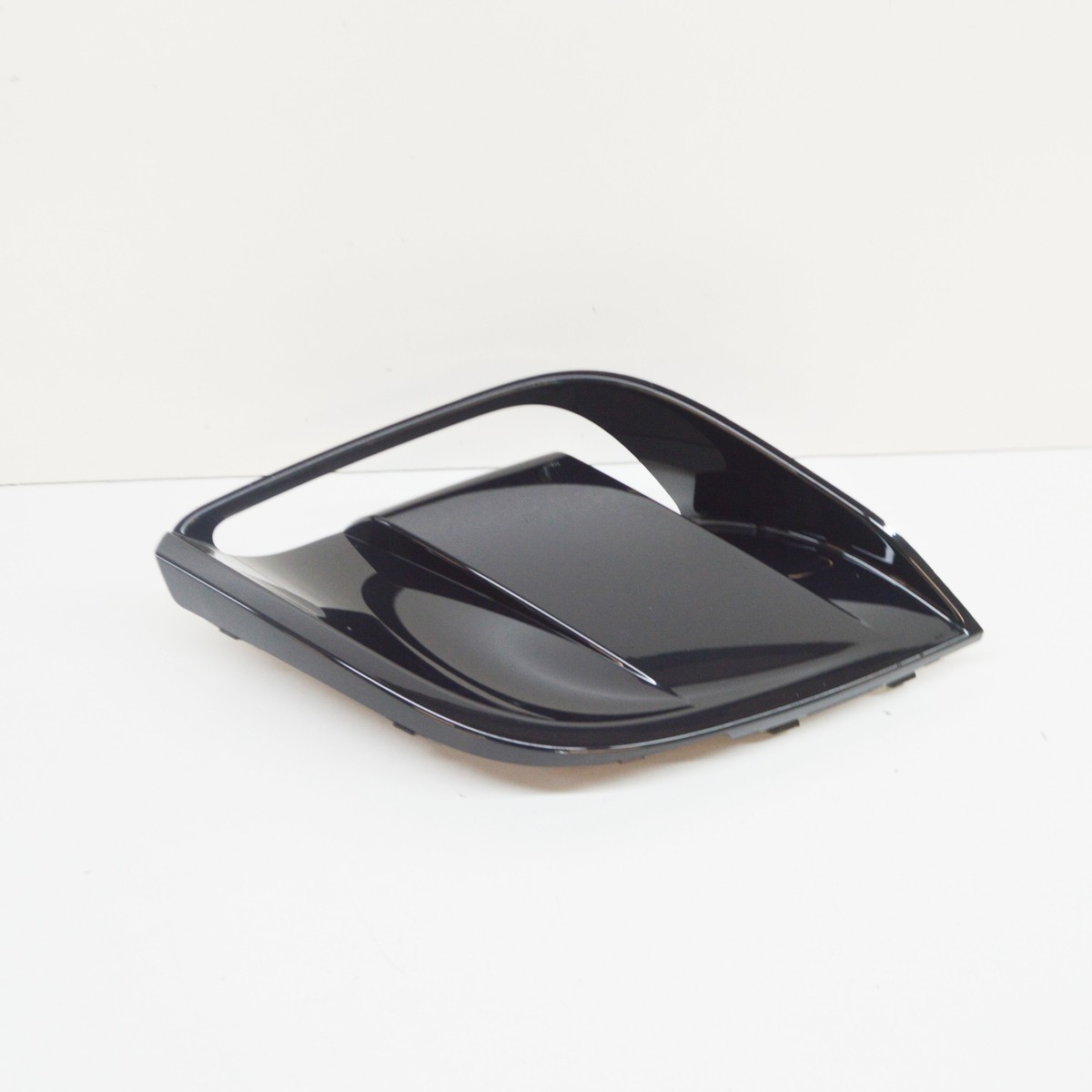 NEW BMW Z4 G29 FRONT LEFT BUMPER COVER 51118069767 8069767 NEW BMW Z4 G29 FRONT LEFT BUMPER COVER 51118069767 8069767