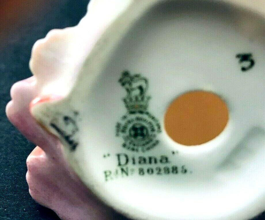Estate Find:  Royal Doulton Figurine "DIANA"  Rd No. 802885  