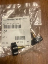 V299000400 (2 pack) Genuine Echo / Shindaiwa Fastener Knob V299000400 NOS