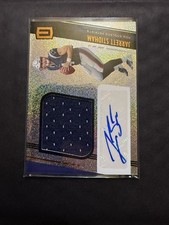 2019 Panini Unparalleled Football Cards 17