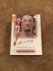 Kobe Bryant 2000-01 Upper Deck Ovation Signatures #KB
