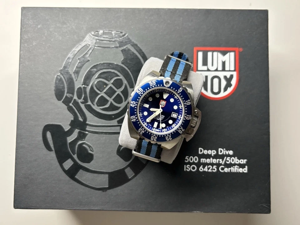 Reloj de buceo Luminox Deep Dive automático serie 1500 1513 500M hecho en Suiza Foto 2 de 4