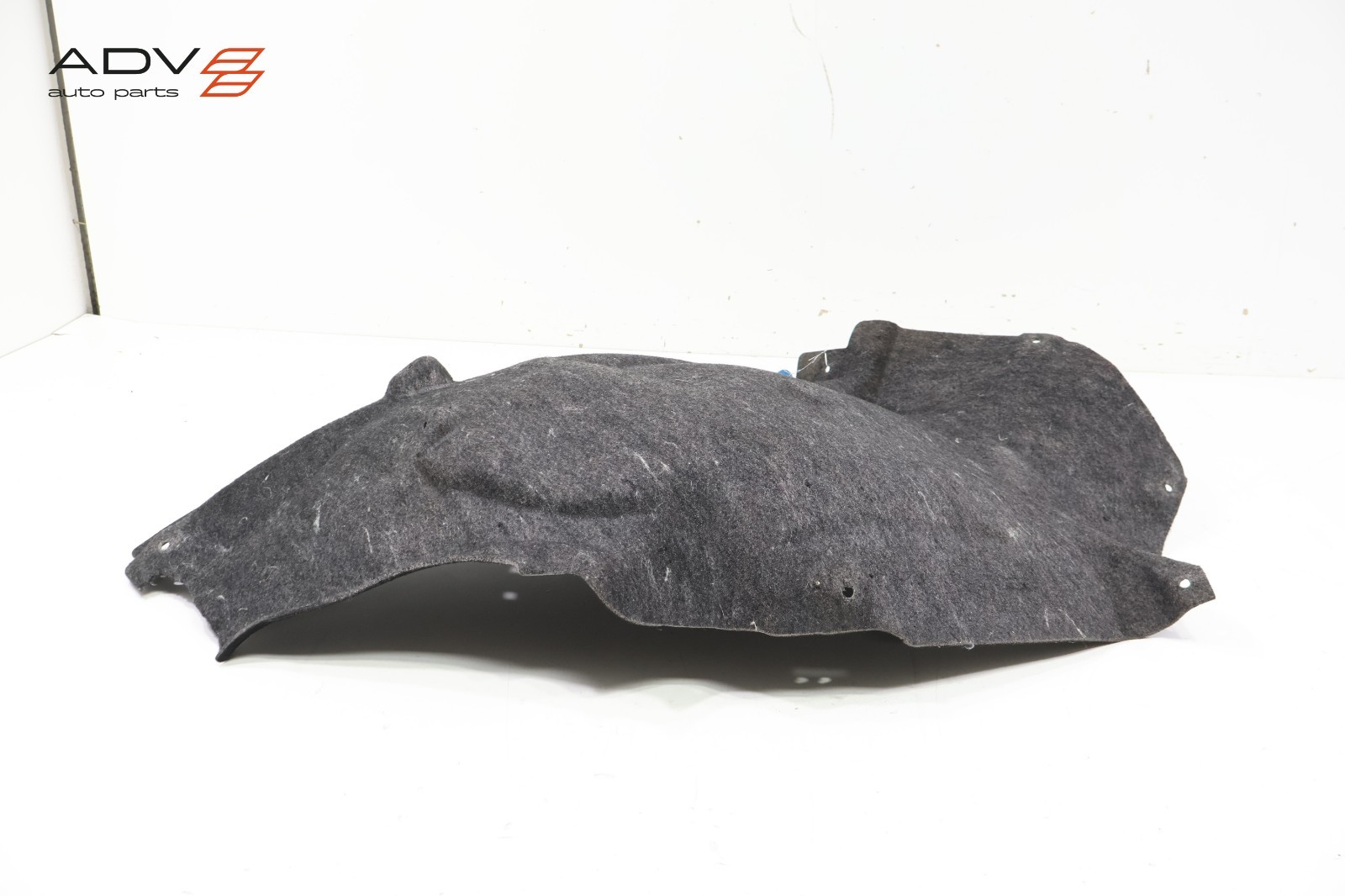 2014 - 2020 BMW i8 I12 FRONT RIGHT SIDE FENDER LINER SPLASH SHIELD OEM